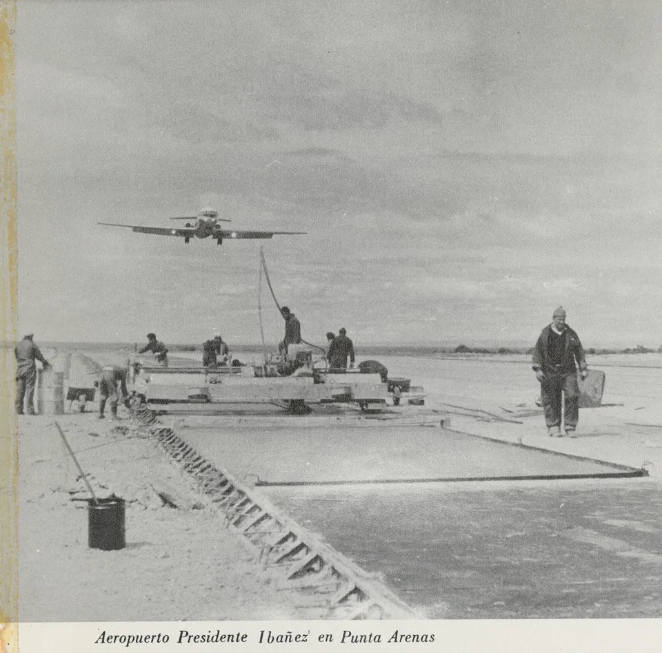Aeropuerto Presidente Ibañez de Punta Arenas en 1975