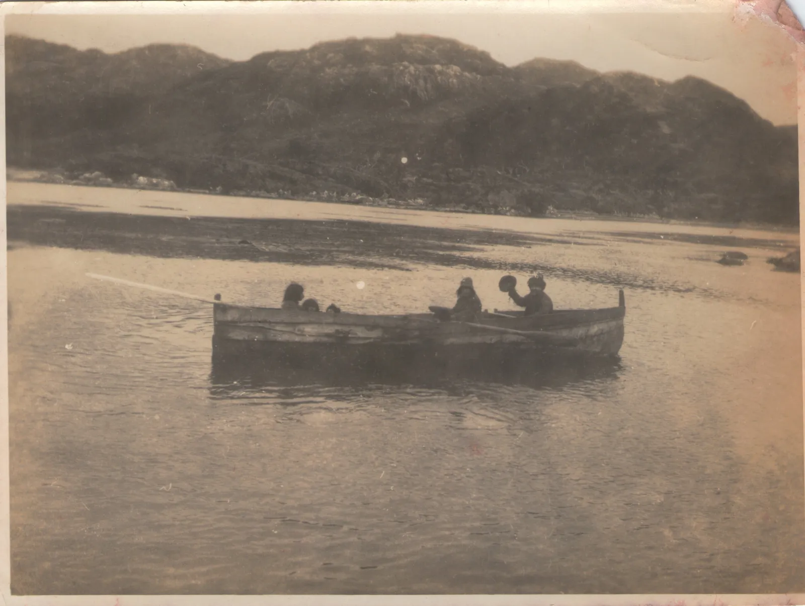 Aborígenes de Tierra del Fuego, 1929