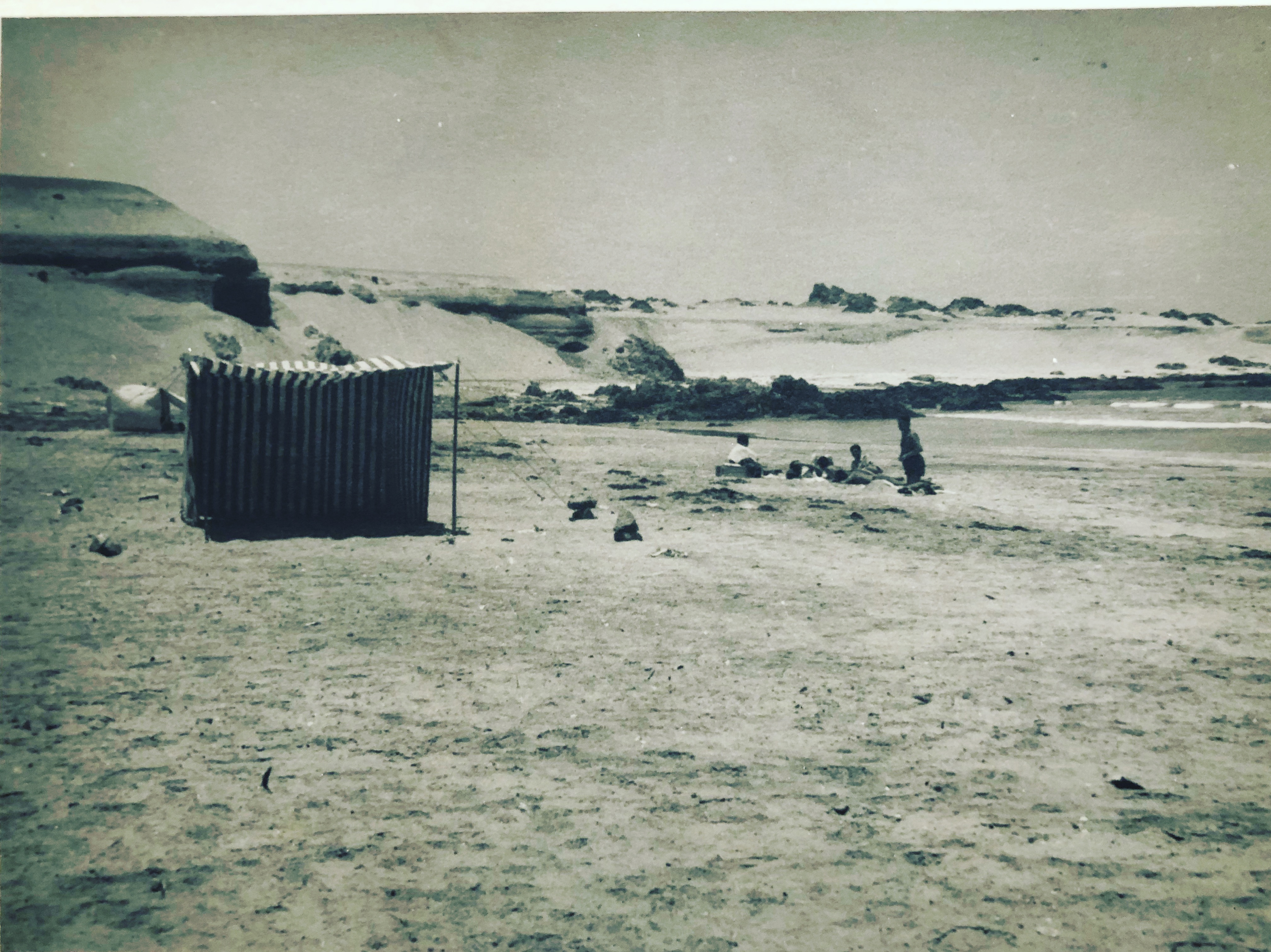 Playa de Hornitos en 1950