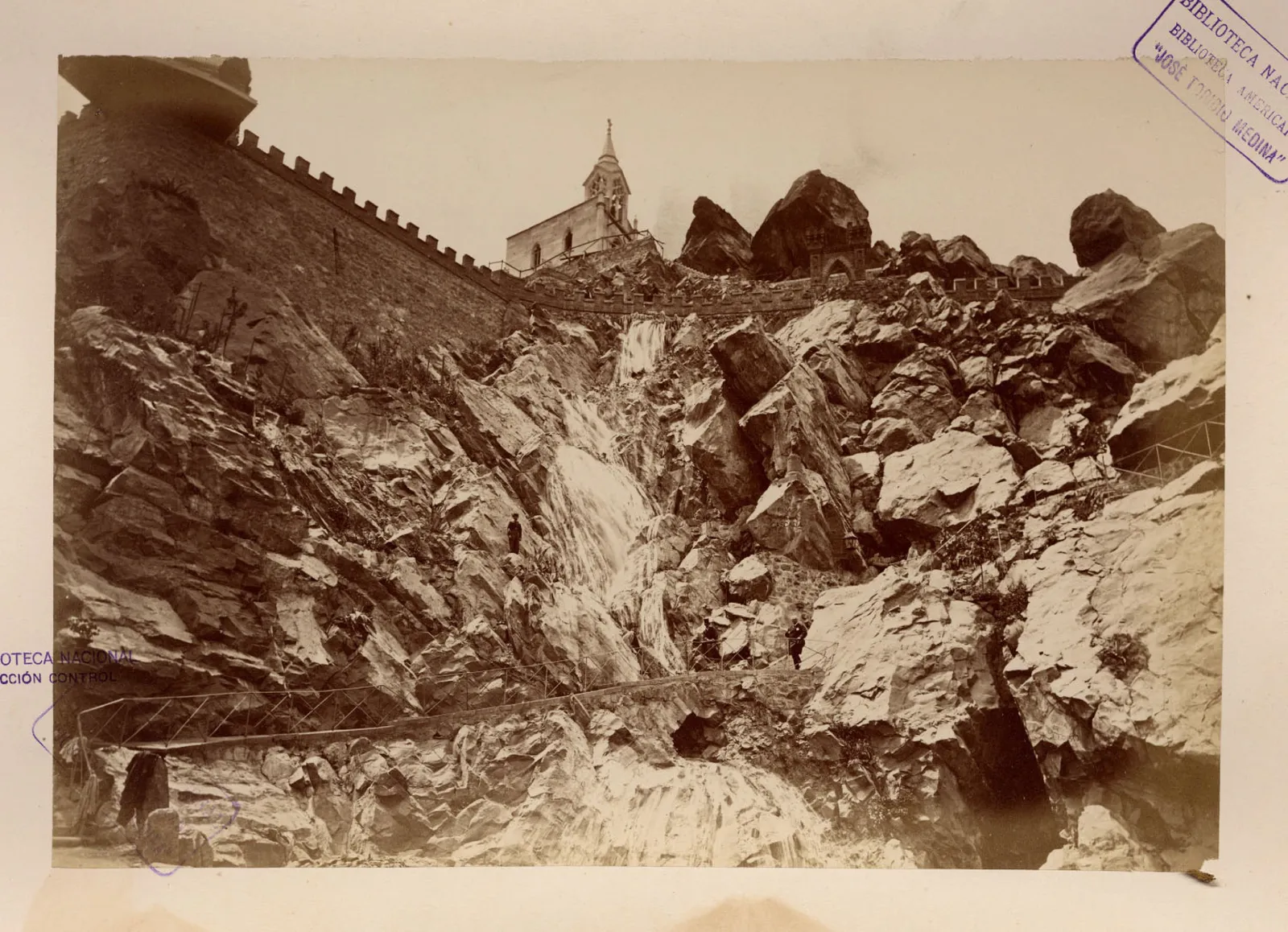 La Gran Cascada, Cerro Santa Lucía, 1874