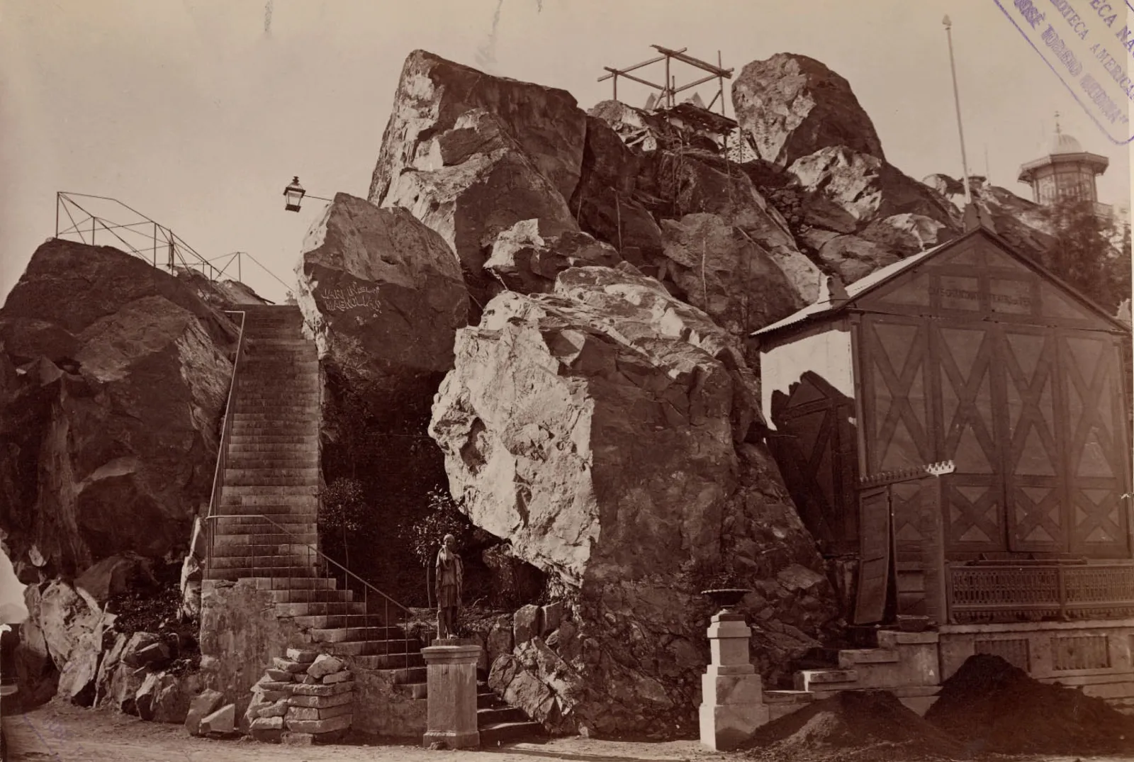 Escala de la Ermita, Cerro Santa Lucía, 1874
