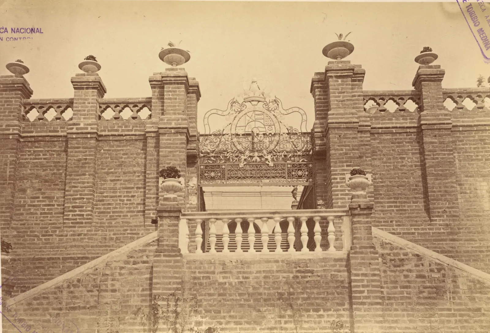 Escala de Honor del Cerro Santa Lucía, 1874