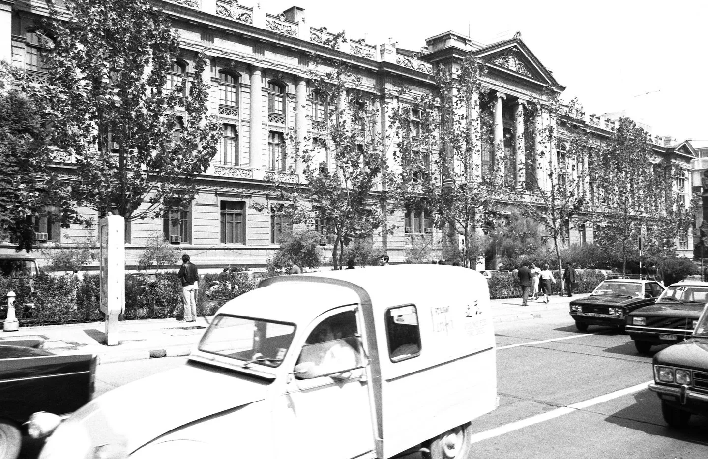 Palacio de los Tribunales de Justicia de Santiago, CA 1980