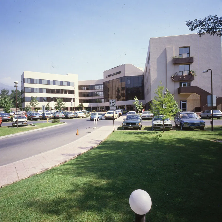 Clínica Las Condes, 1995