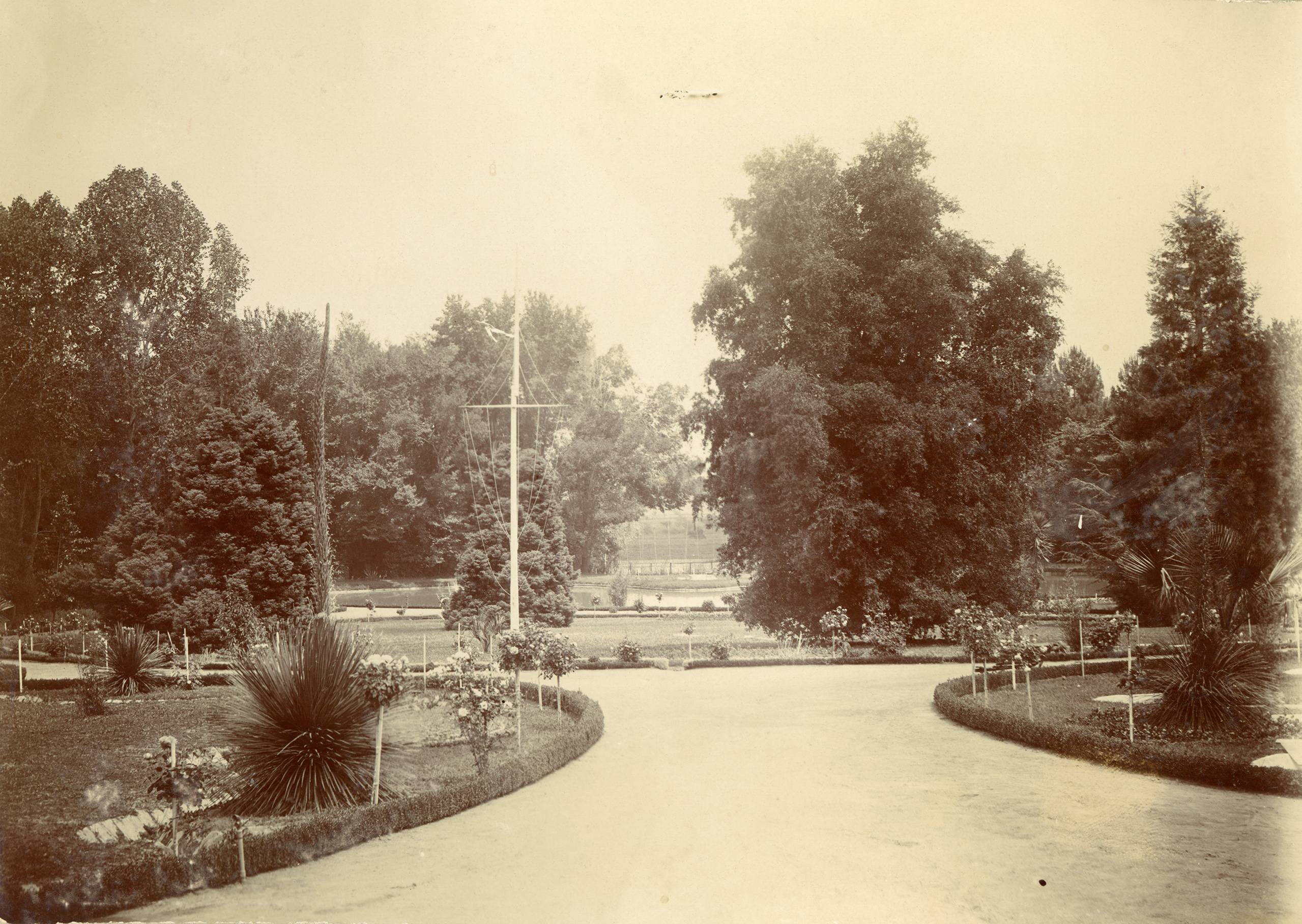 Parque Las Majadas de Pirque, CA 1901