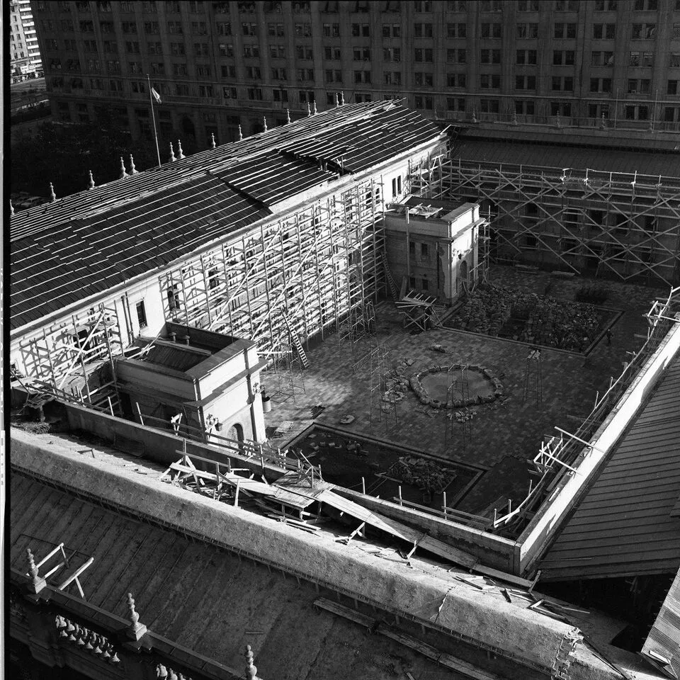 Palacio la Moneda, 1977
