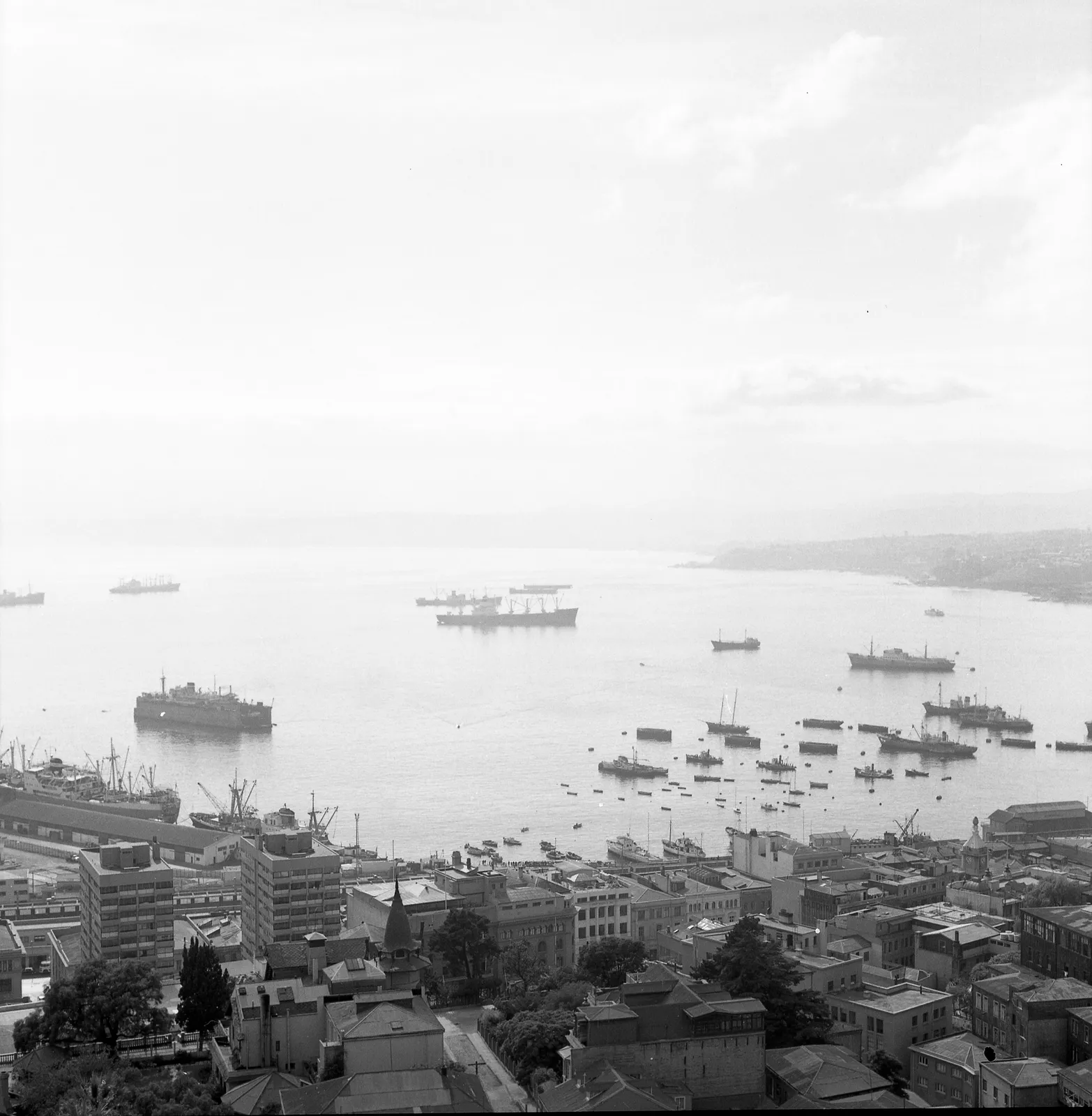 Puerto de Valparaíso en 1965