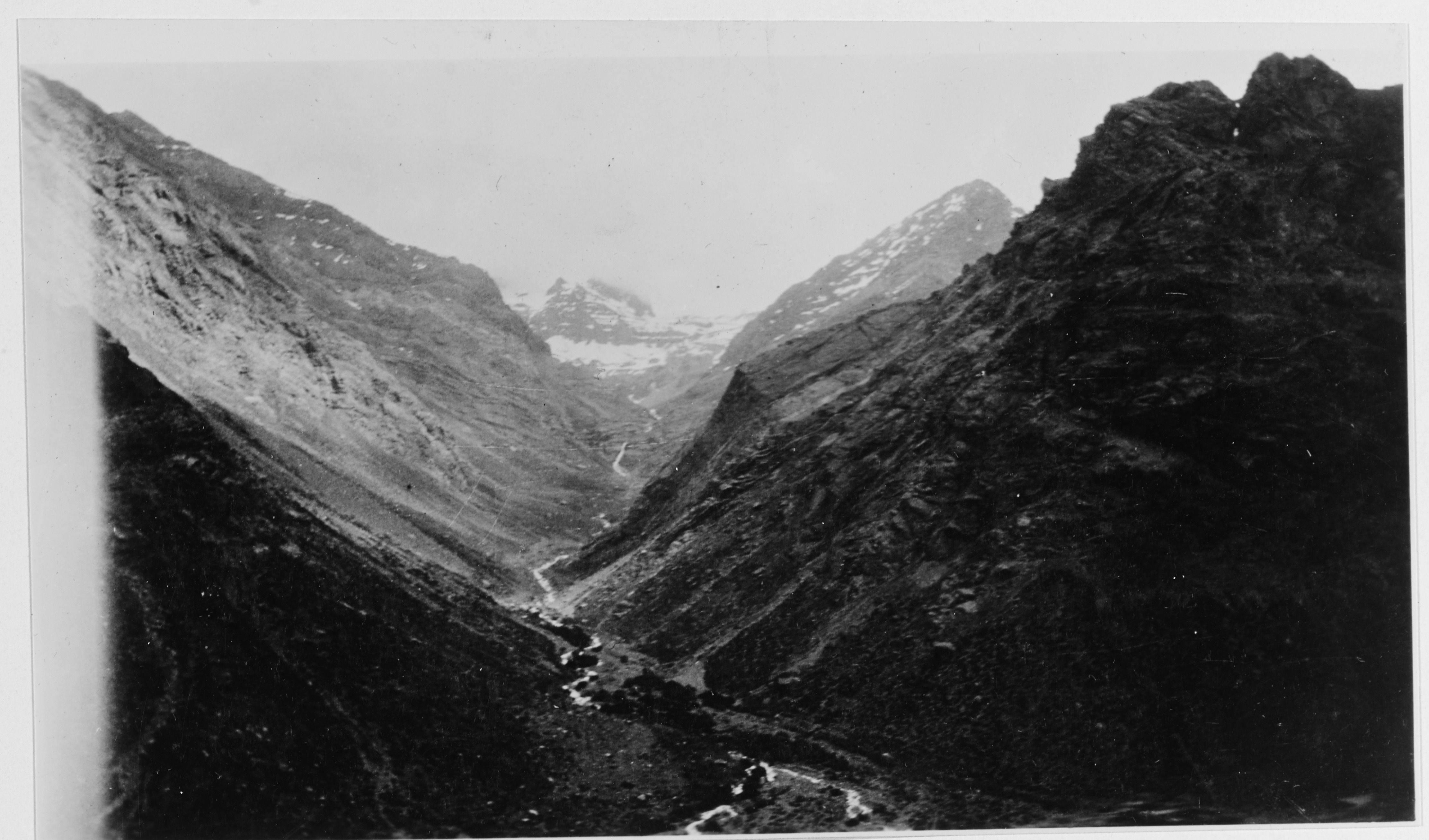 Tren pasando por Chile, 19 de noviembre 1928