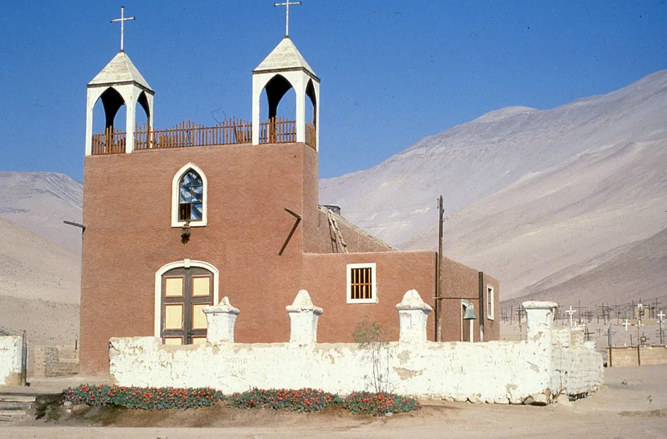 Iglesia camino a Putre, 1989