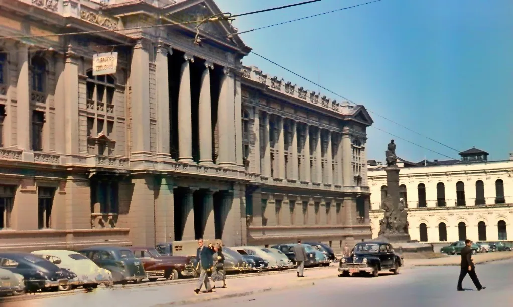 Palacio de los Tribunales de Justicia, 1958