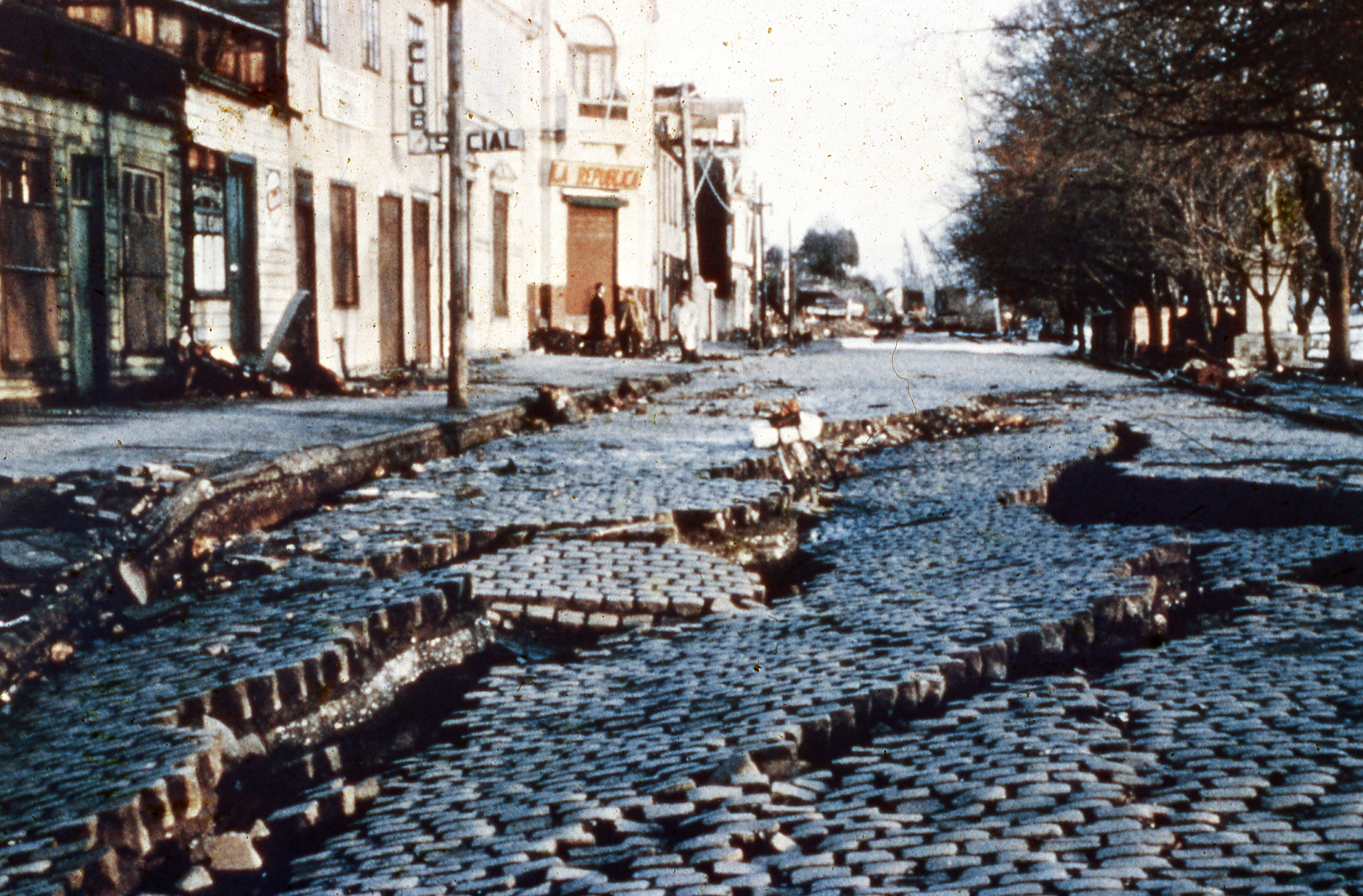 Valdivia post terremoto de 1960