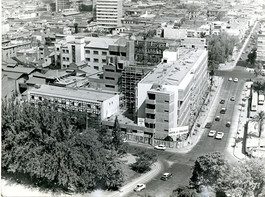 Hospital del Trabajador, 1971