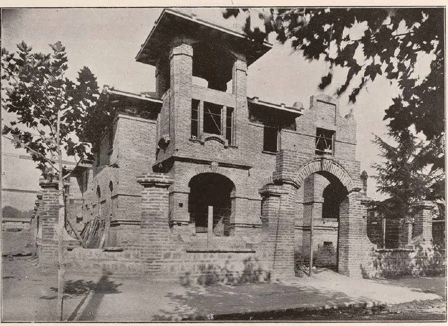 Chalet en Vicuña Mackenna, 1923