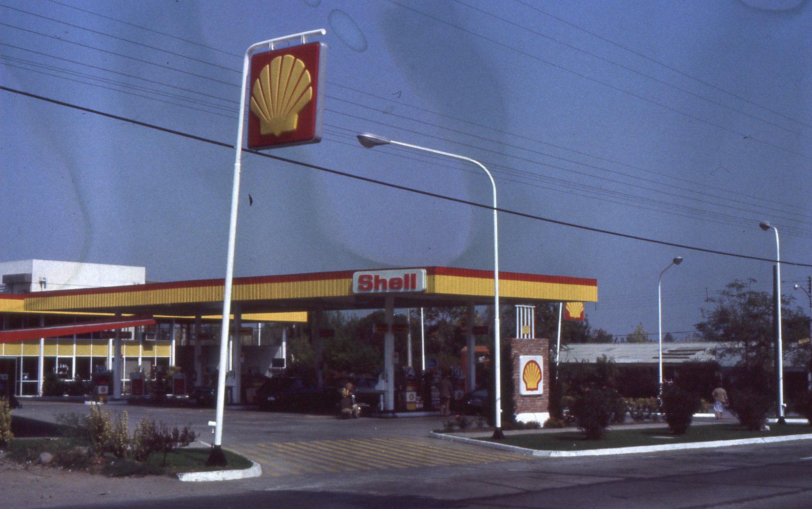 Estación de Servicio Shell, 1980