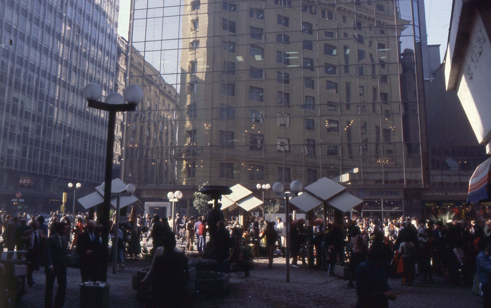 Paseo Ahumada y Calle Nueva York, 1980
