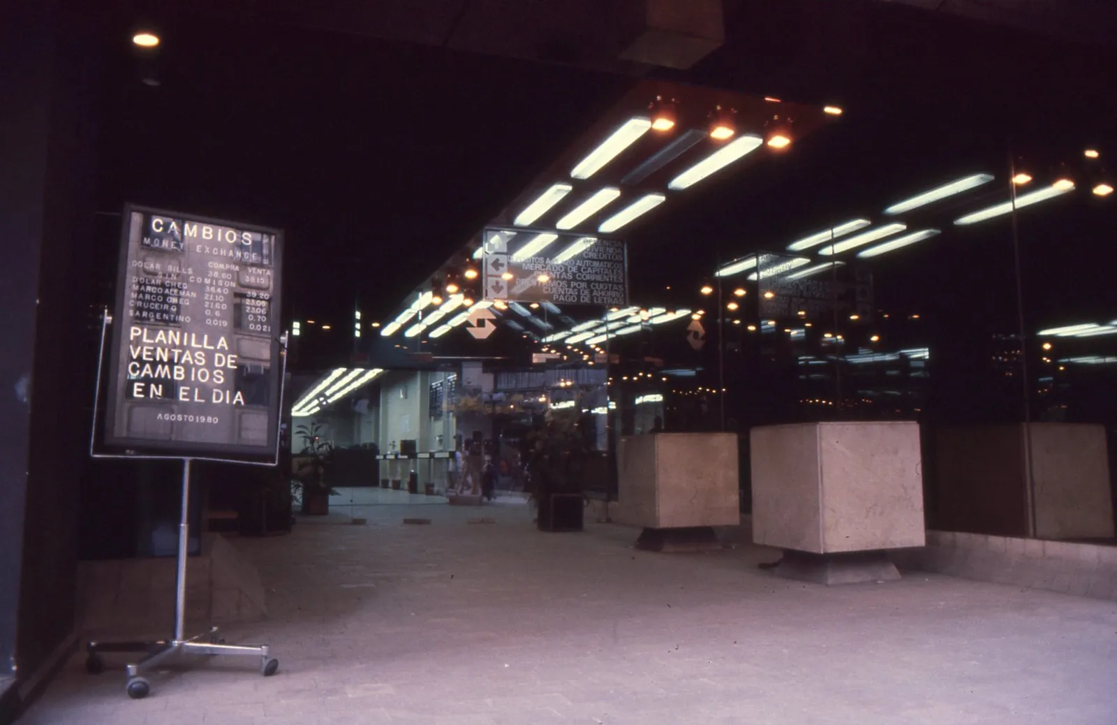 Banco de Santiago, 1980