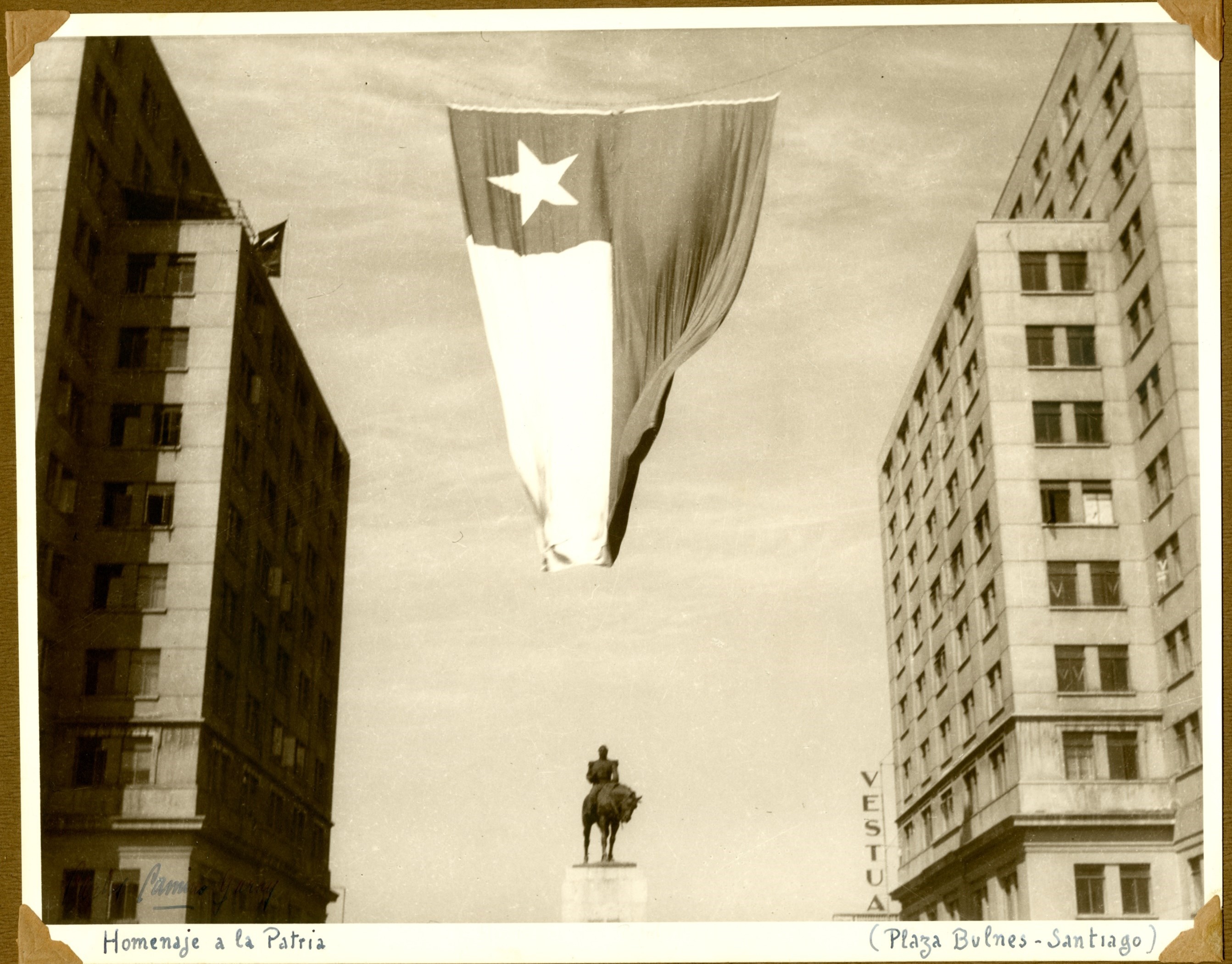 Plaza Bulnes