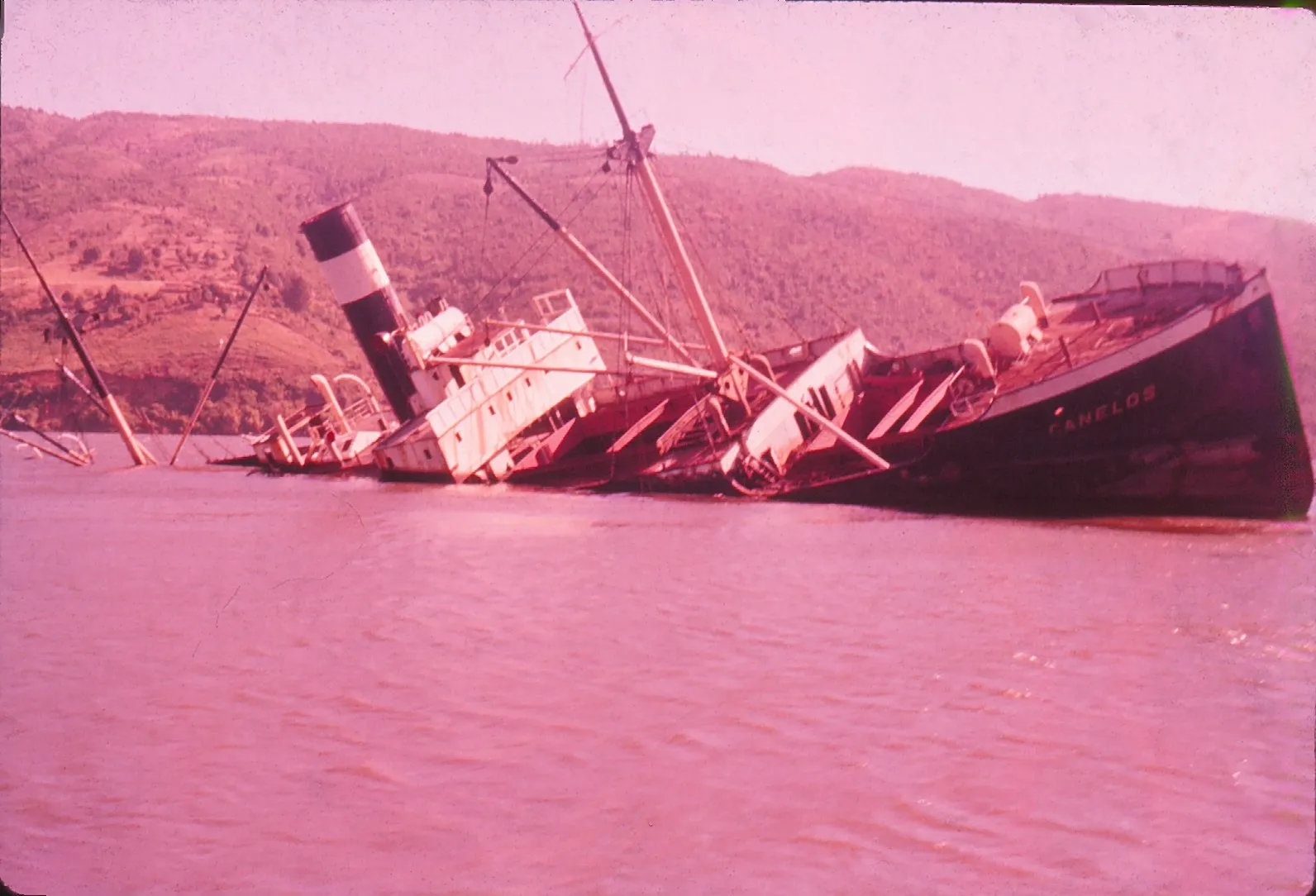 Vapor Canelos, Valdivia 1960