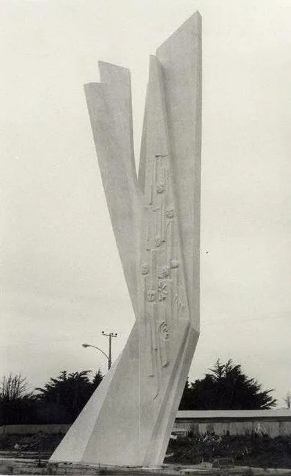 Monumento al Inmigrante Croata de Punta Arenas en 1970