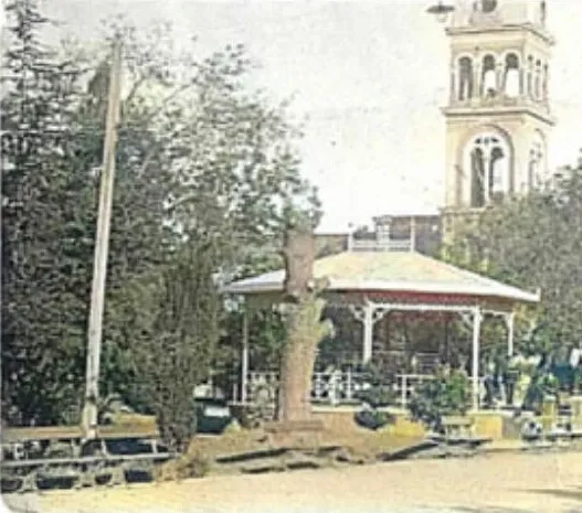 Kiosco Plaza de Armas en 1916