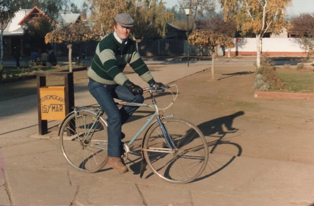 Paseo en bicicleta antigua plaza de Purén en 1984