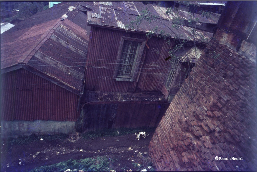 Pasaje Pasteur en el Cerro Bellavista de Valparaíso en 1979