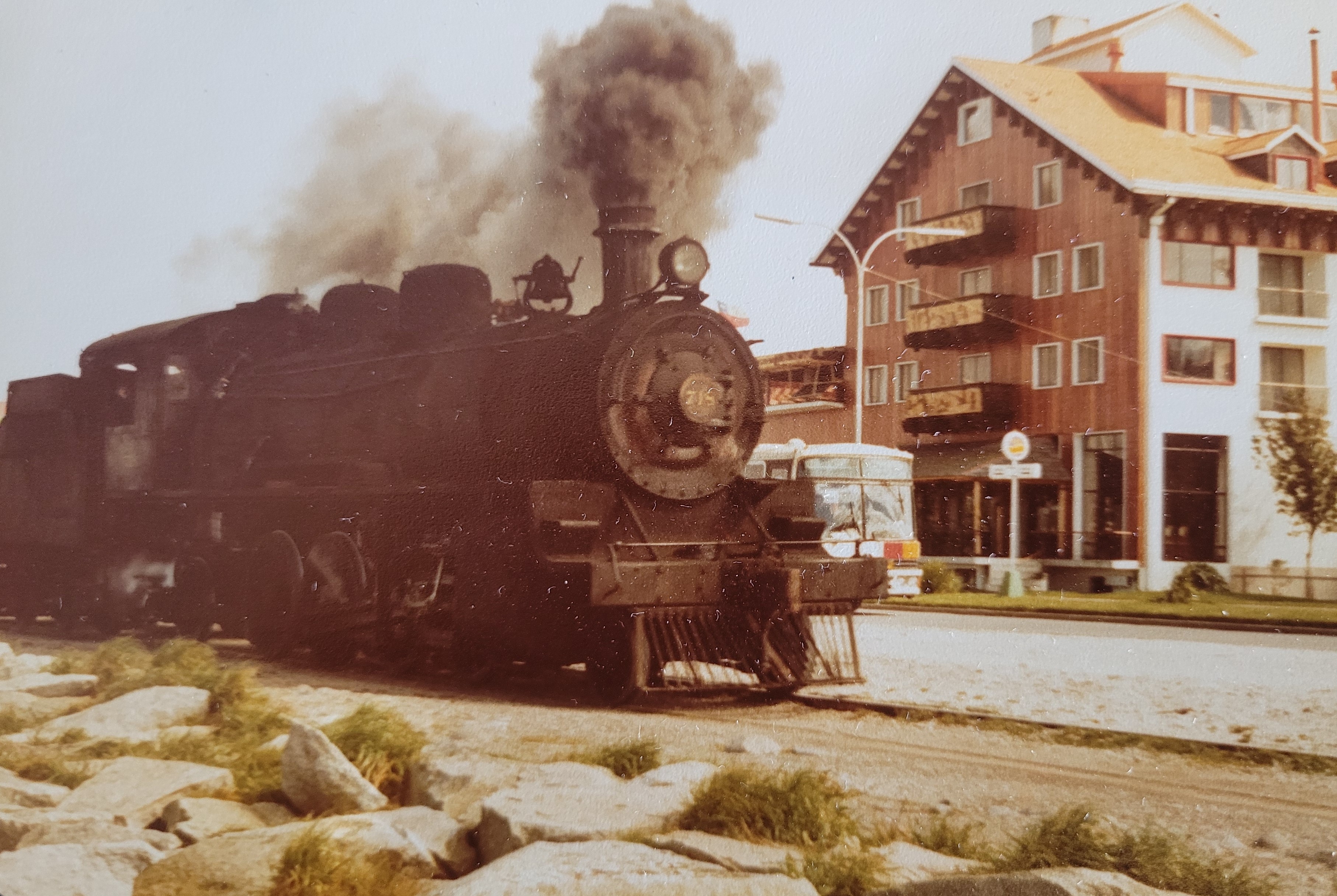 Locomotora costanera Puerto Montt en 1970