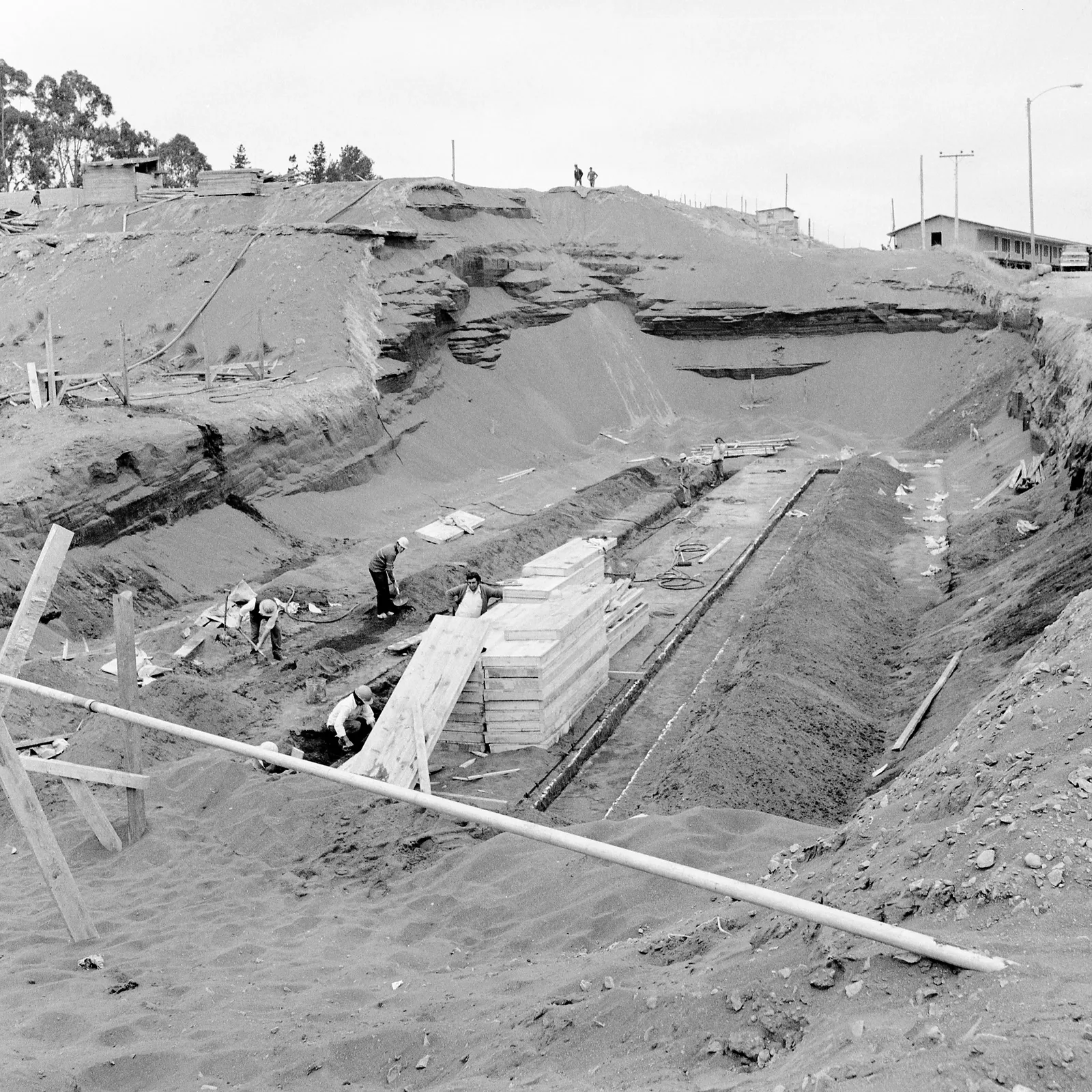 Construcción de la planta de celulosa Constitucón, 1969