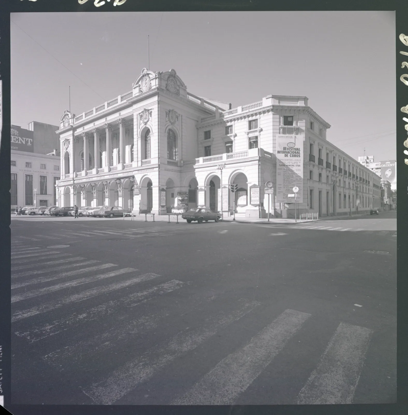 Teatro Municipal de Santiago, 1977