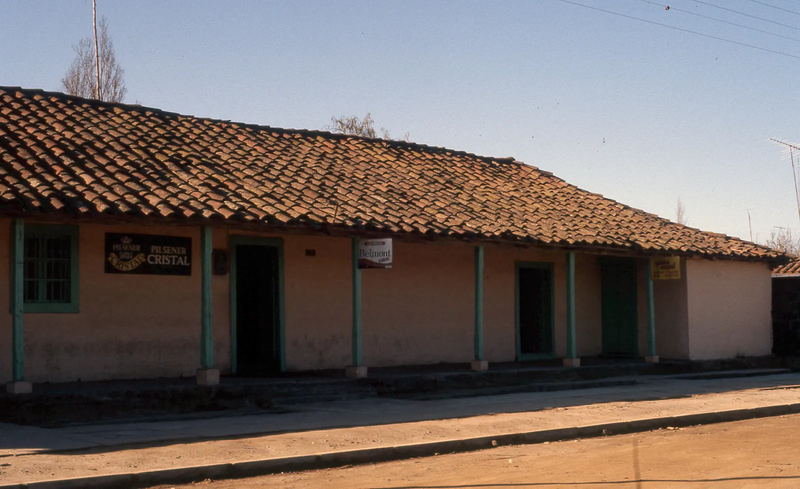 Casas en Pueblo de Litueche, 1983