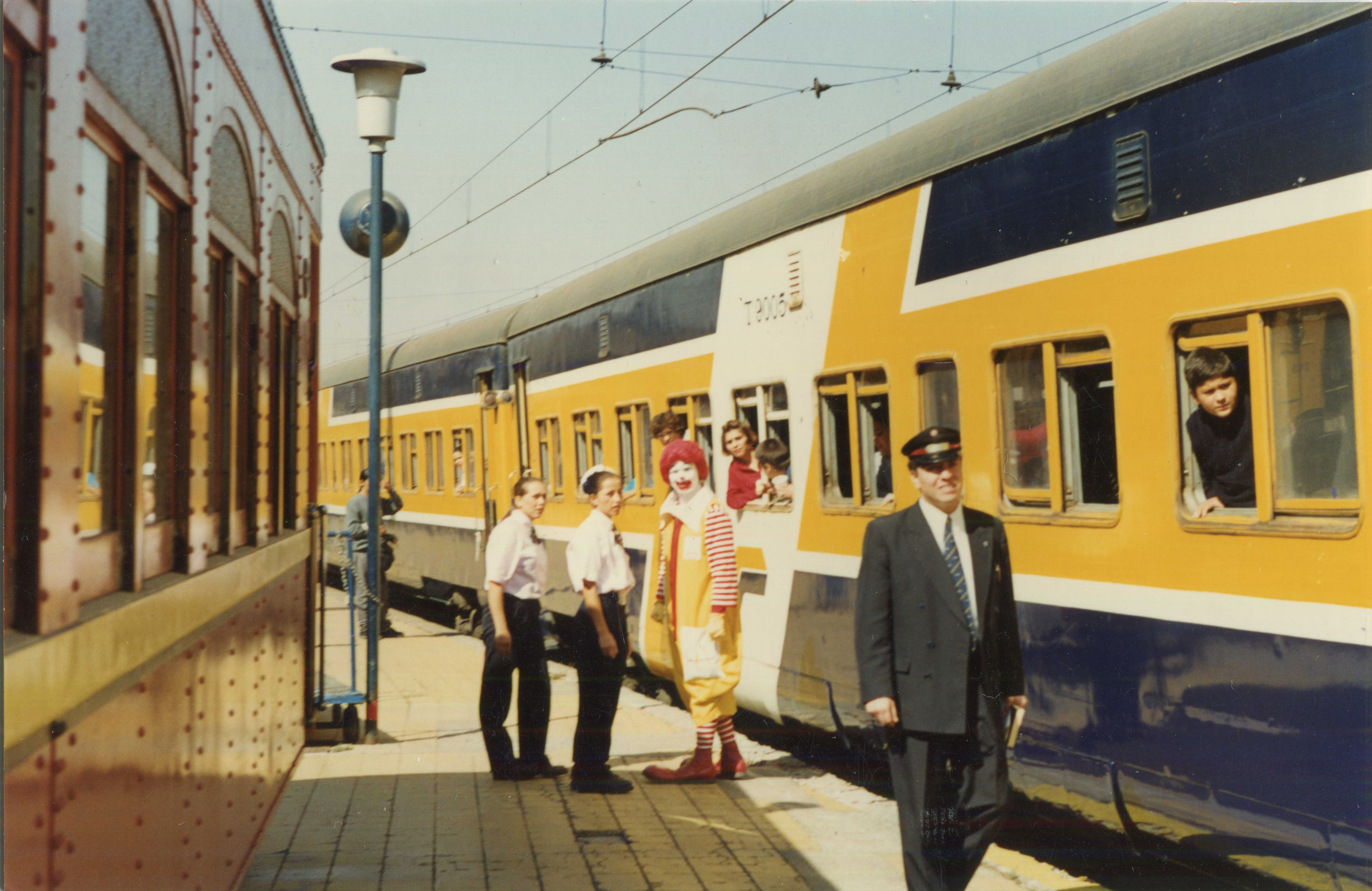 Andenes de Estación Alameda, 1998