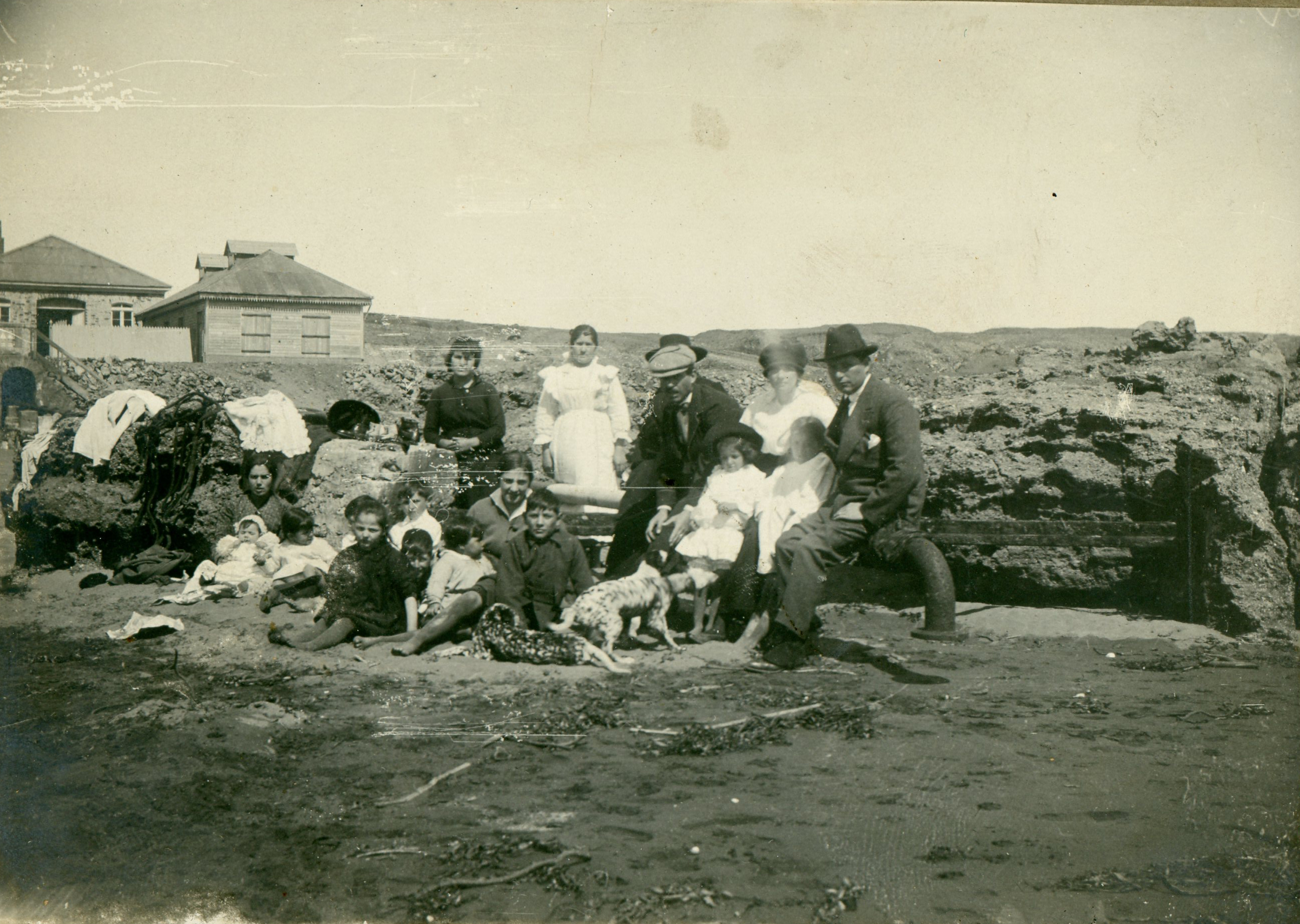 Familia en Pichilemu, Enero, 1913
