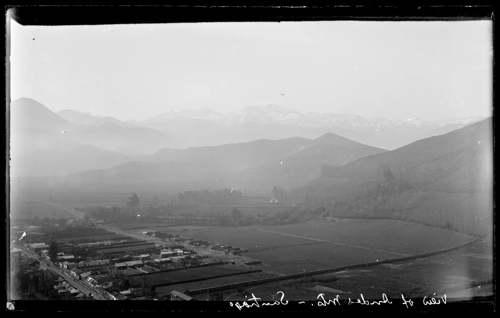 Santiago desde el Cerro Blanco hacia el oriente, ca. 1904