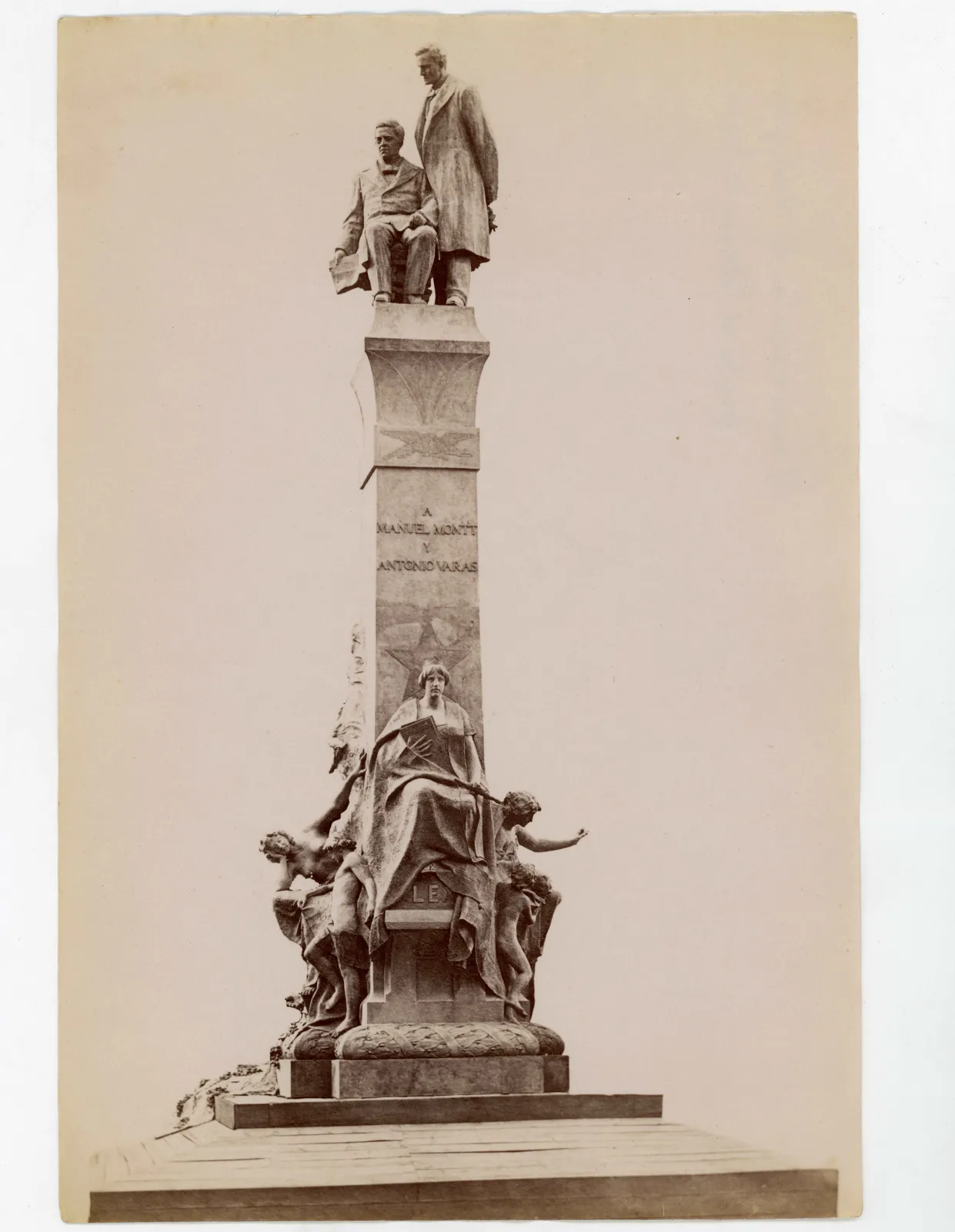 Monumento a Montt Varas, Santiago, ca. 1904