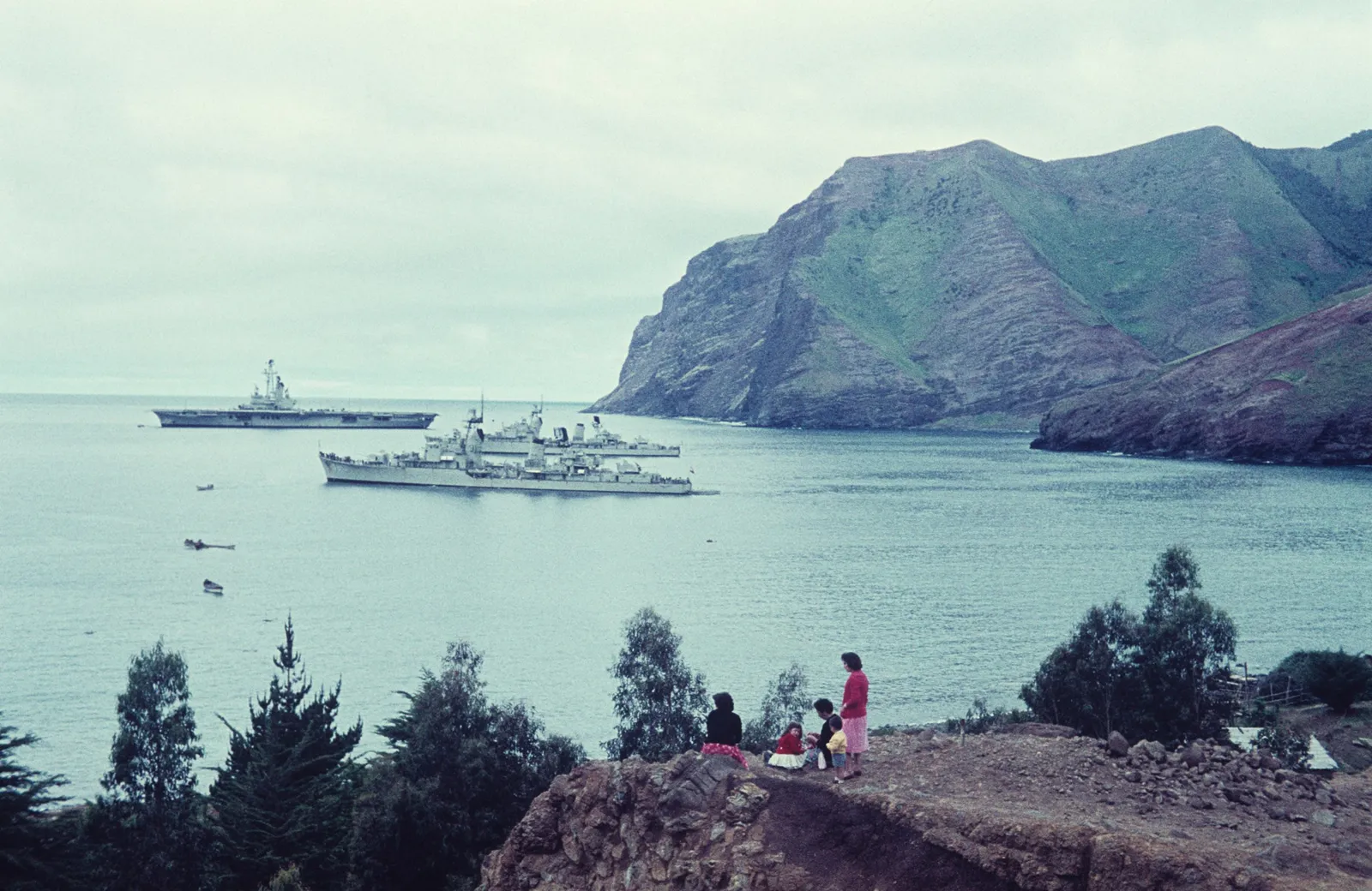 Vista de Bahía Cumberland, Isla Robinson Crusoe, 1960
