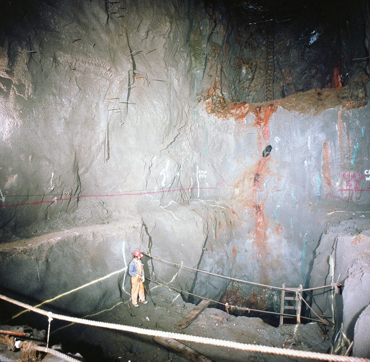 Interior de la mina El Teniente Codelco, 1984