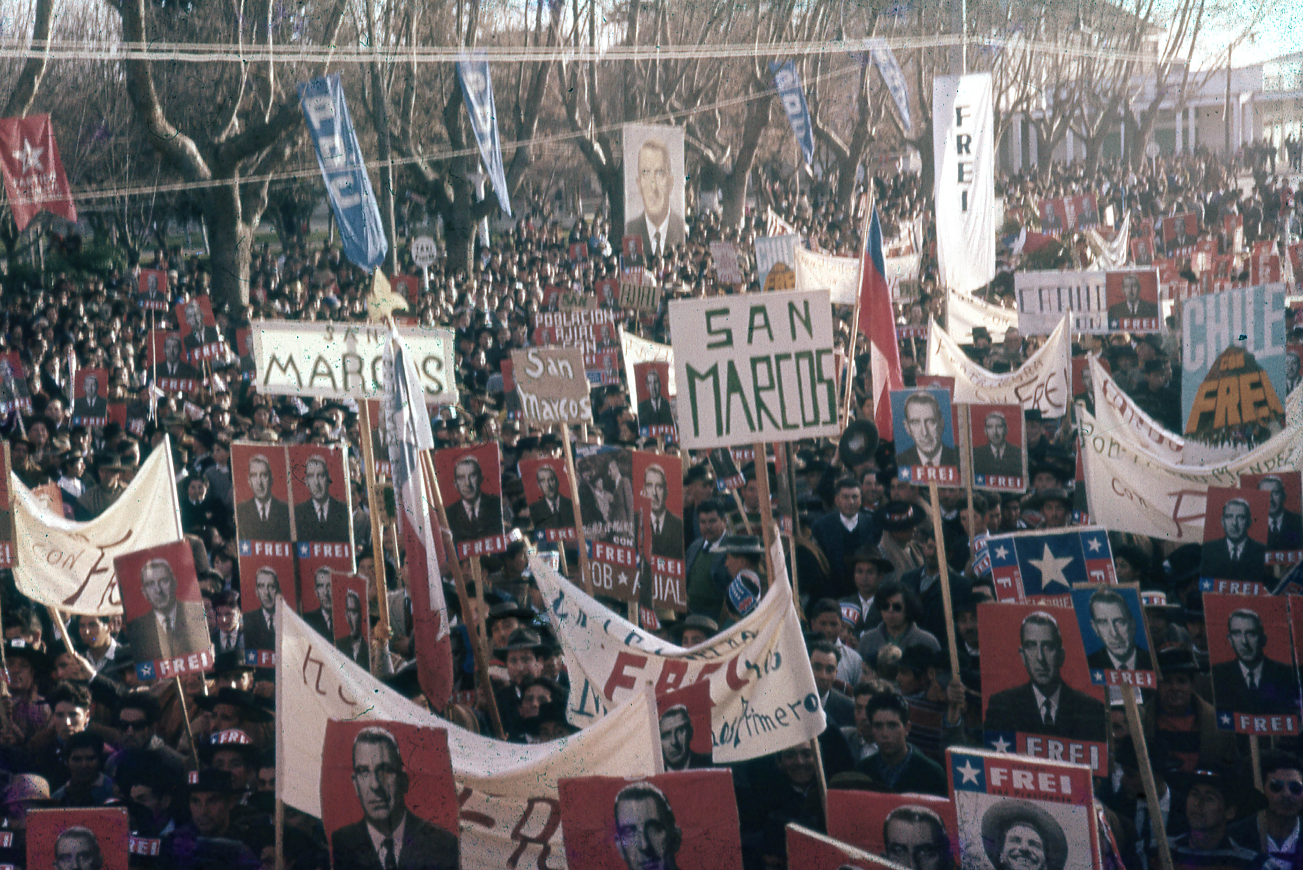 Marcha de la Patria Joven campaña presidencial Eduardo Frei Montalva, 1964