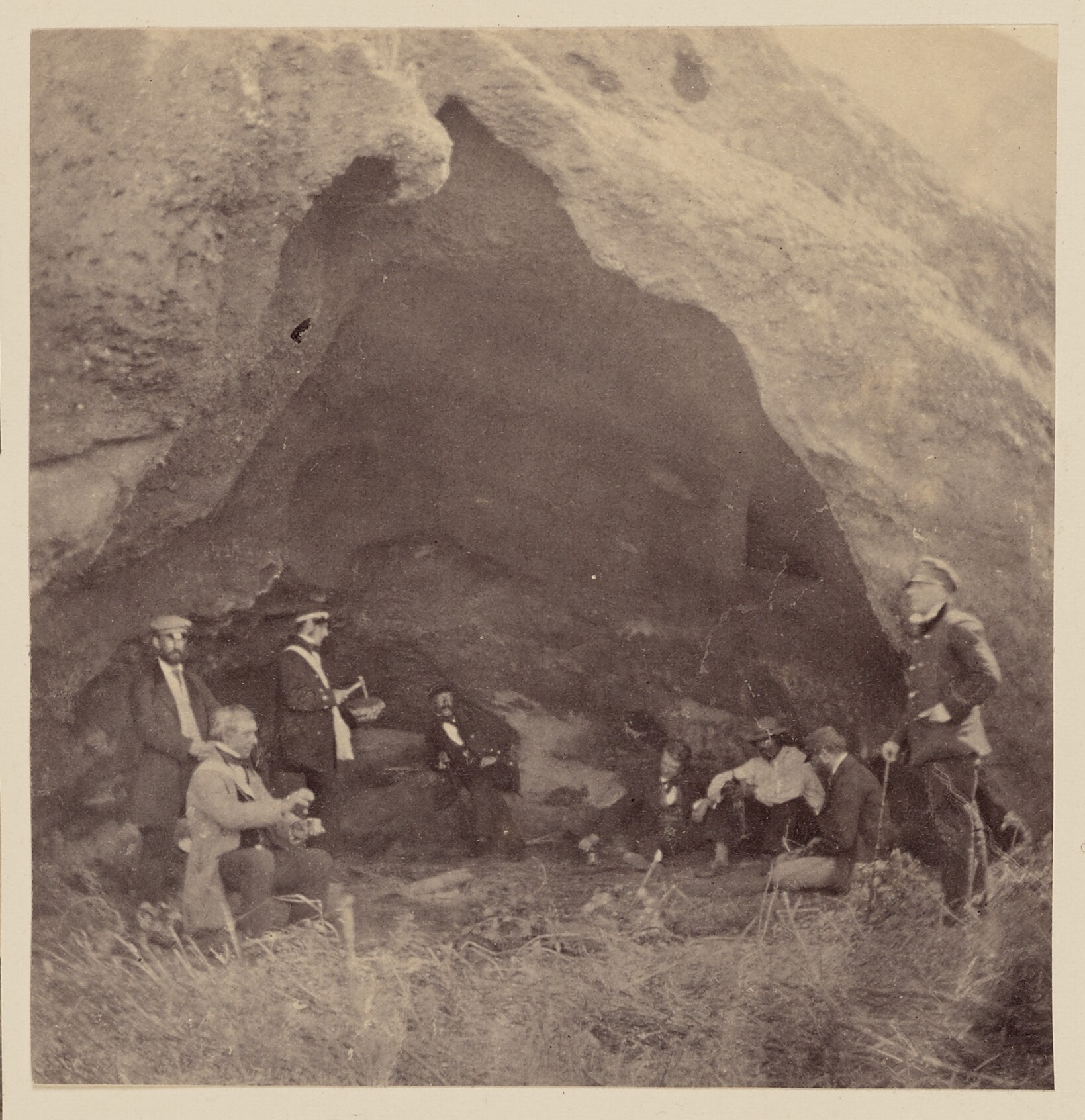 Cueva de la Isla Robinson Crusoe, 1860