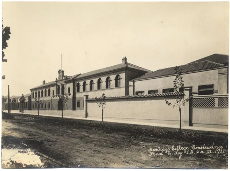 Santiago College en 1933