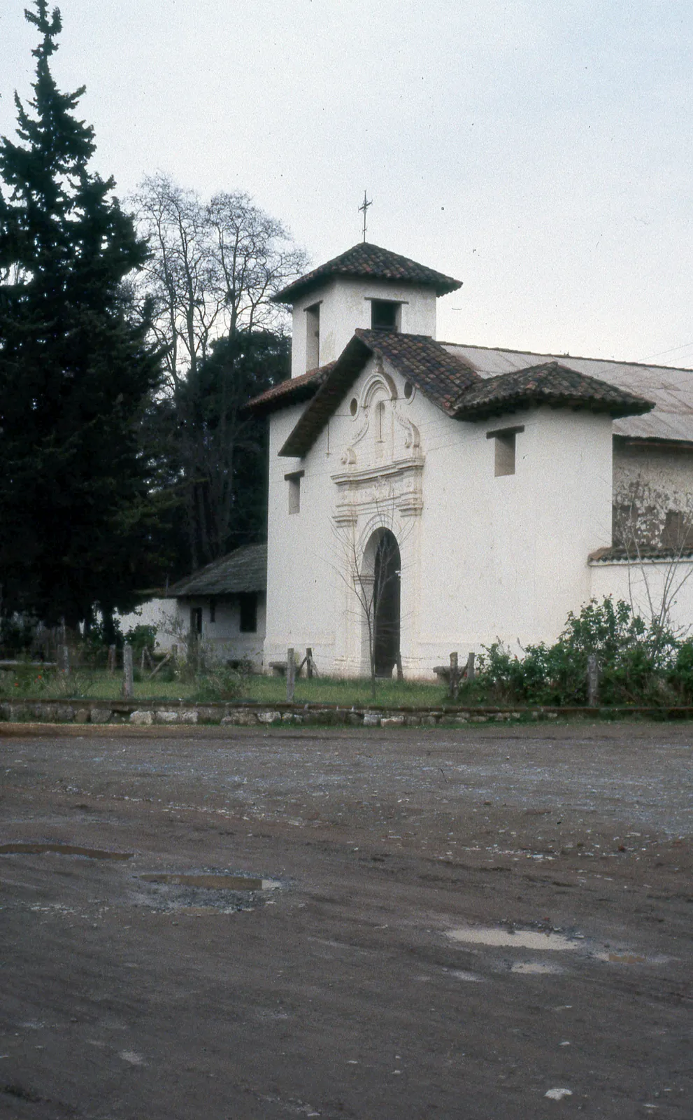 Iglesia Jesuita en Hacienda Calera de Tango, 1983