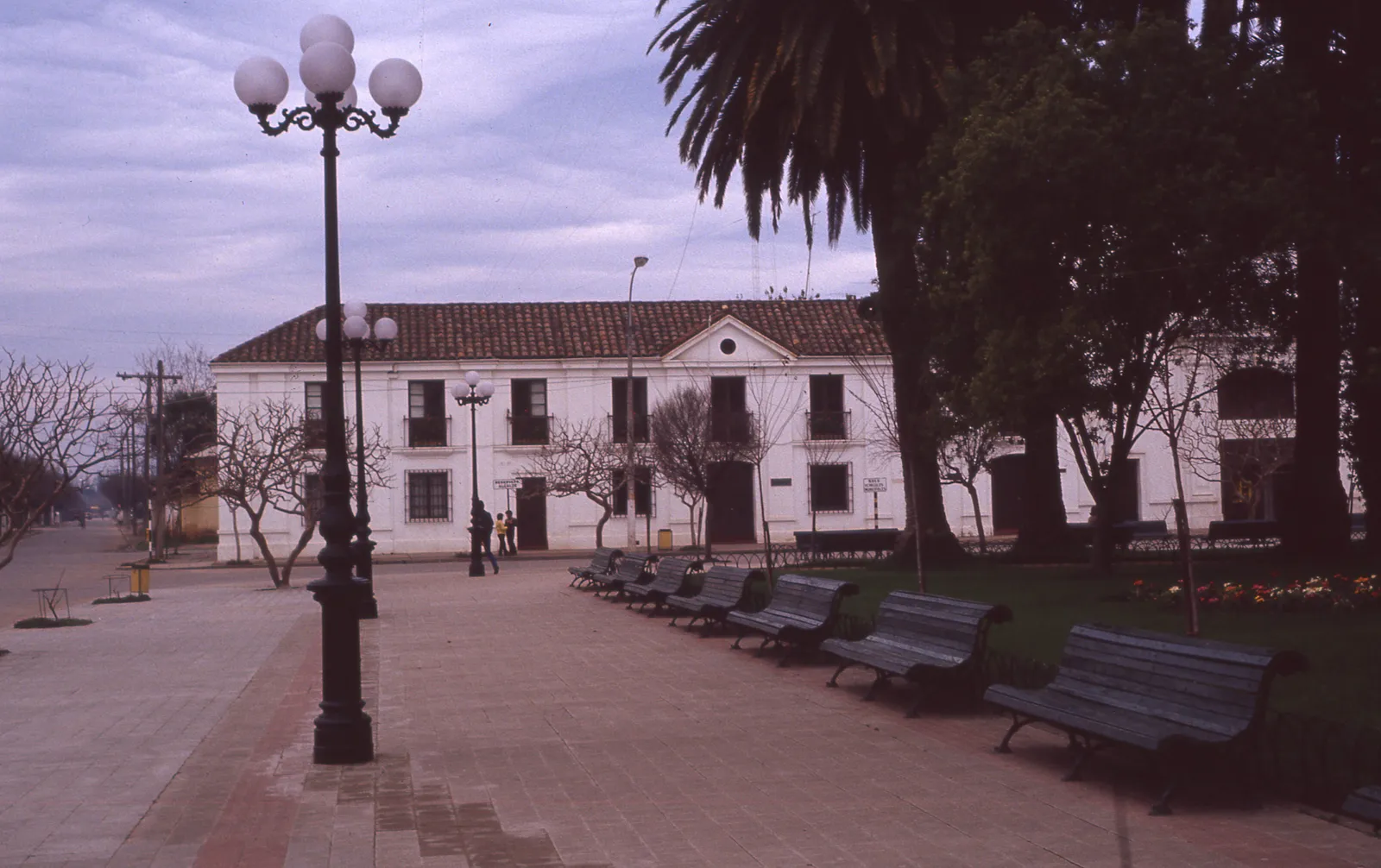 Plaza en San Vicente de Tagua Tagua, 1983