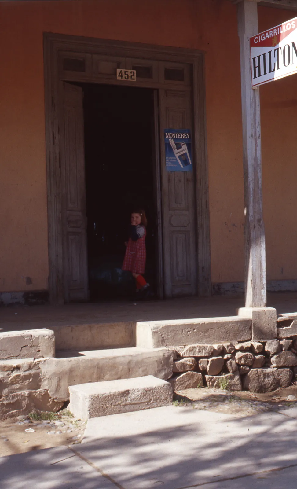 Niña en Marchigue, 1983