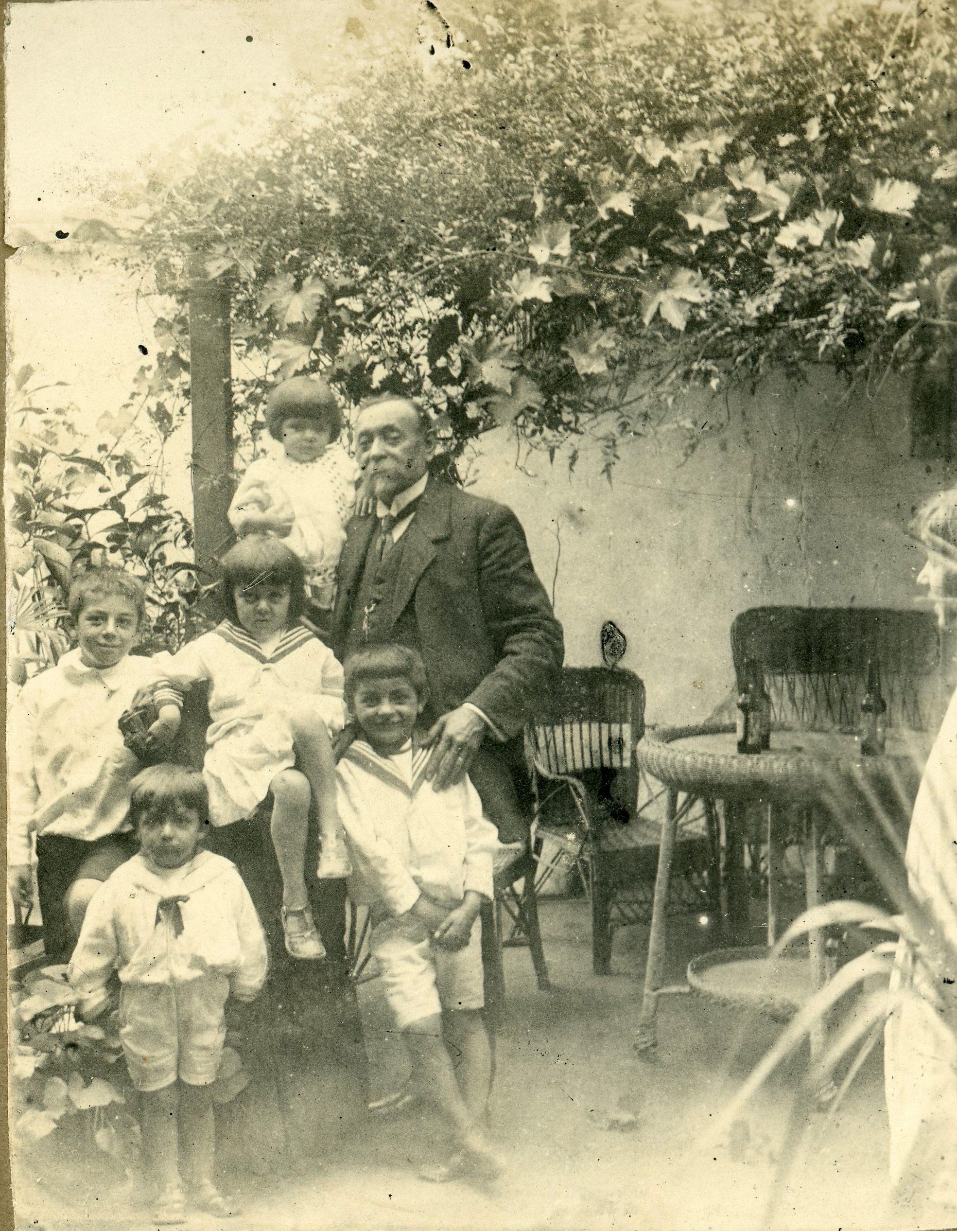 Retrato familiar en Limache, Febrero de 1913