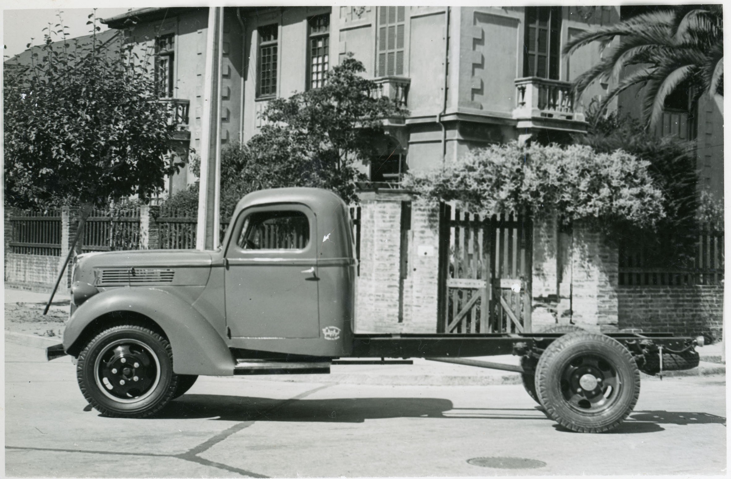Camión en Viña del Mar, ca. 1950