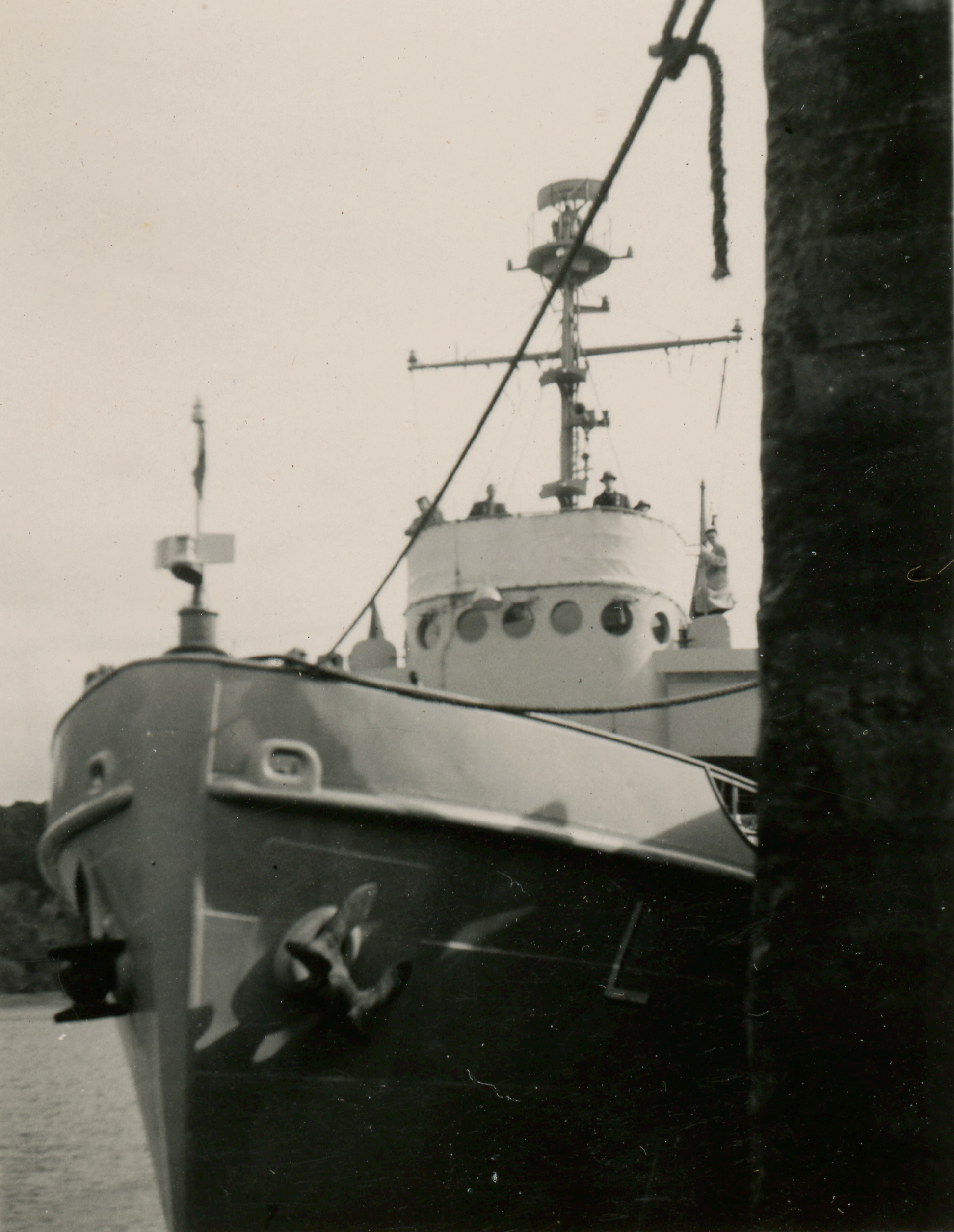 Barco en cercanías de Concepción, 1949