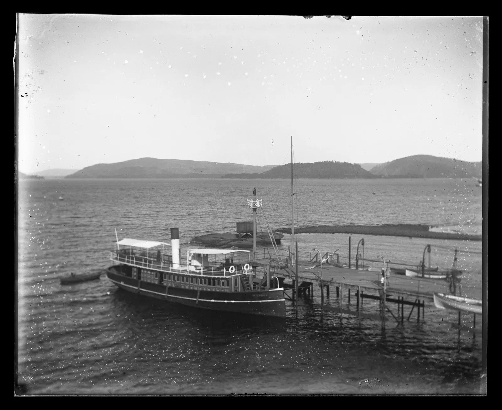 Vapor Pisagua, cercanías de Valdivia, ca. 1903