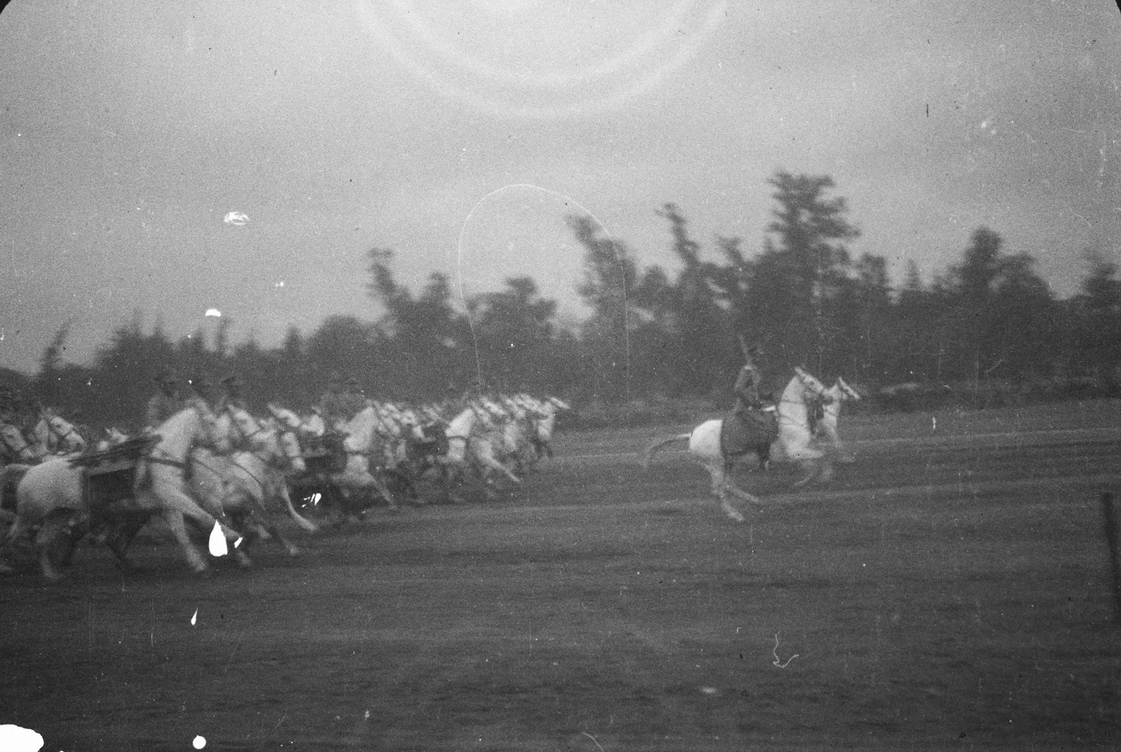 Parada militar en Parque Cousiño, Septiembre 1928