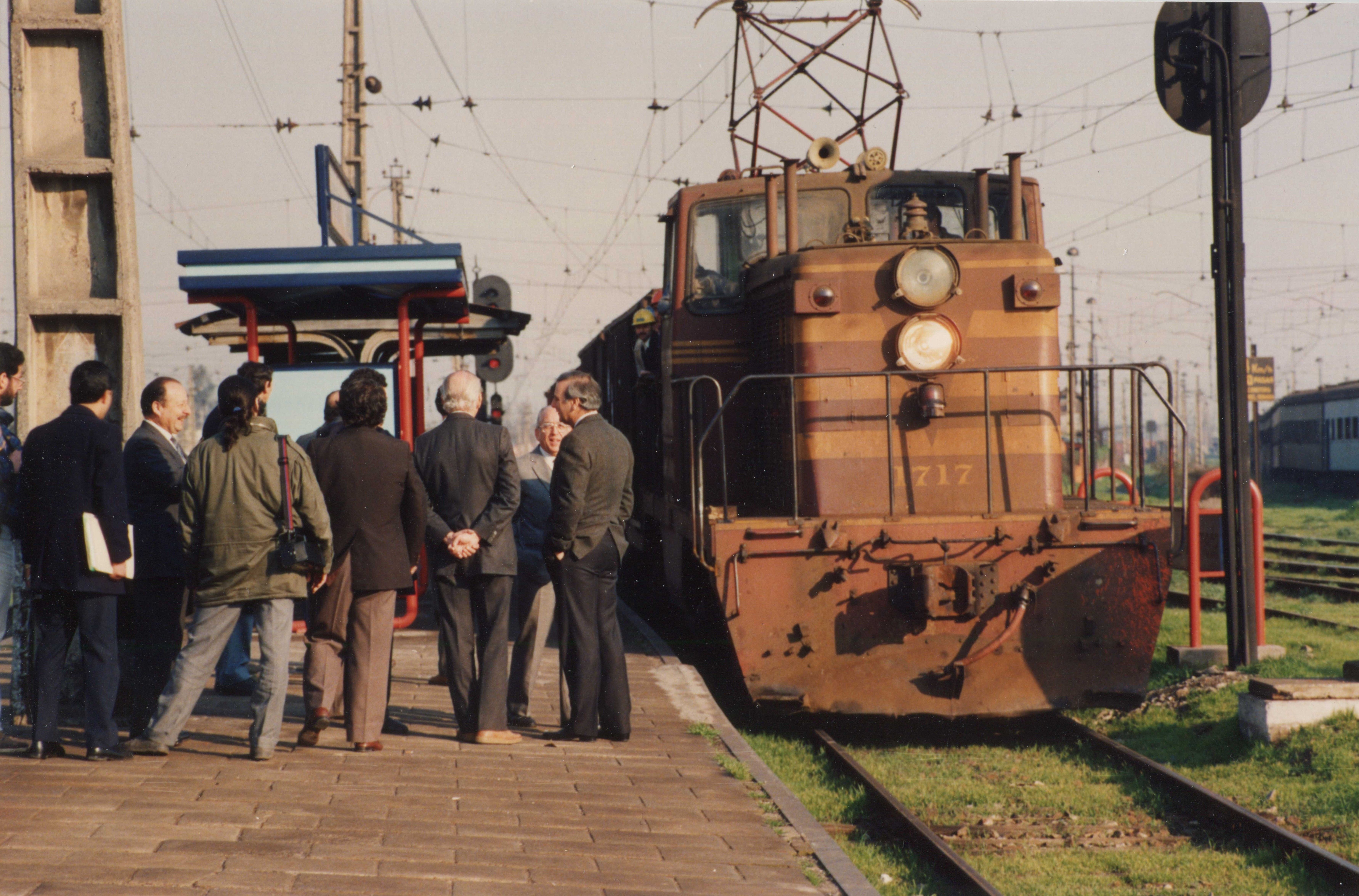 Locomotora en Estación Alameda, 1998