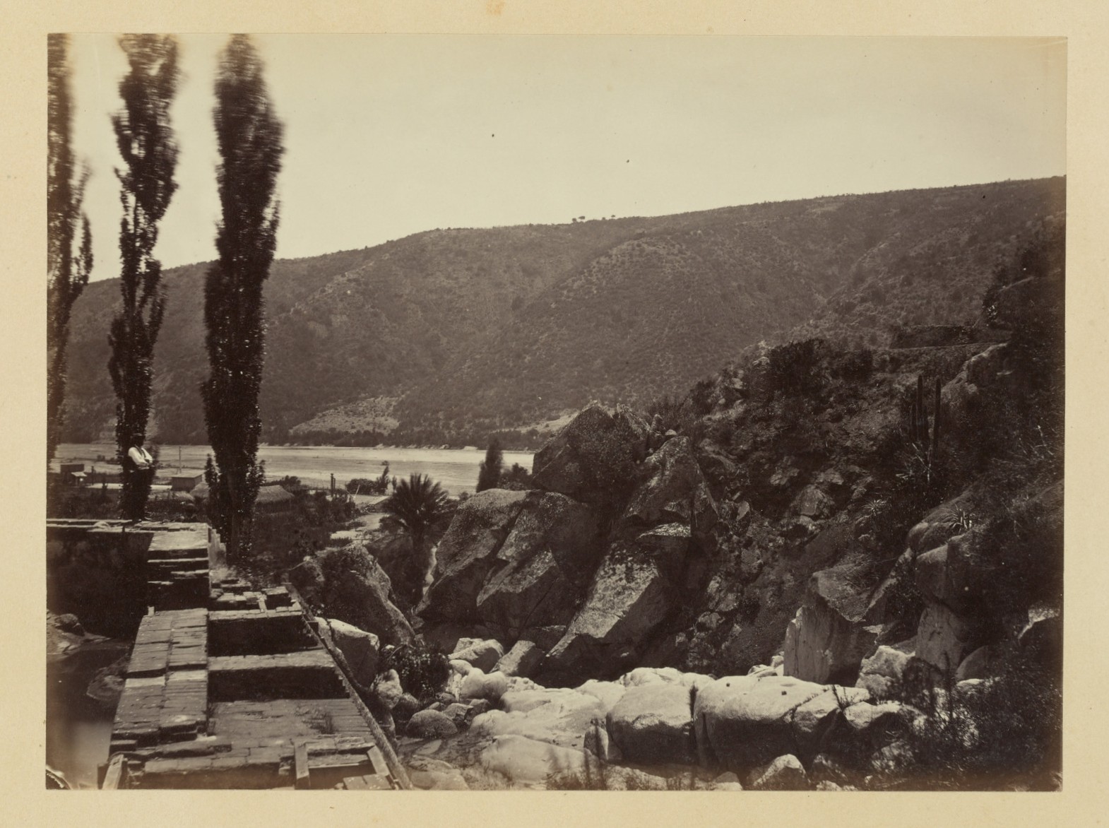 Paisaje costero sin reconocer, registrado como Viña del Mar, 1868