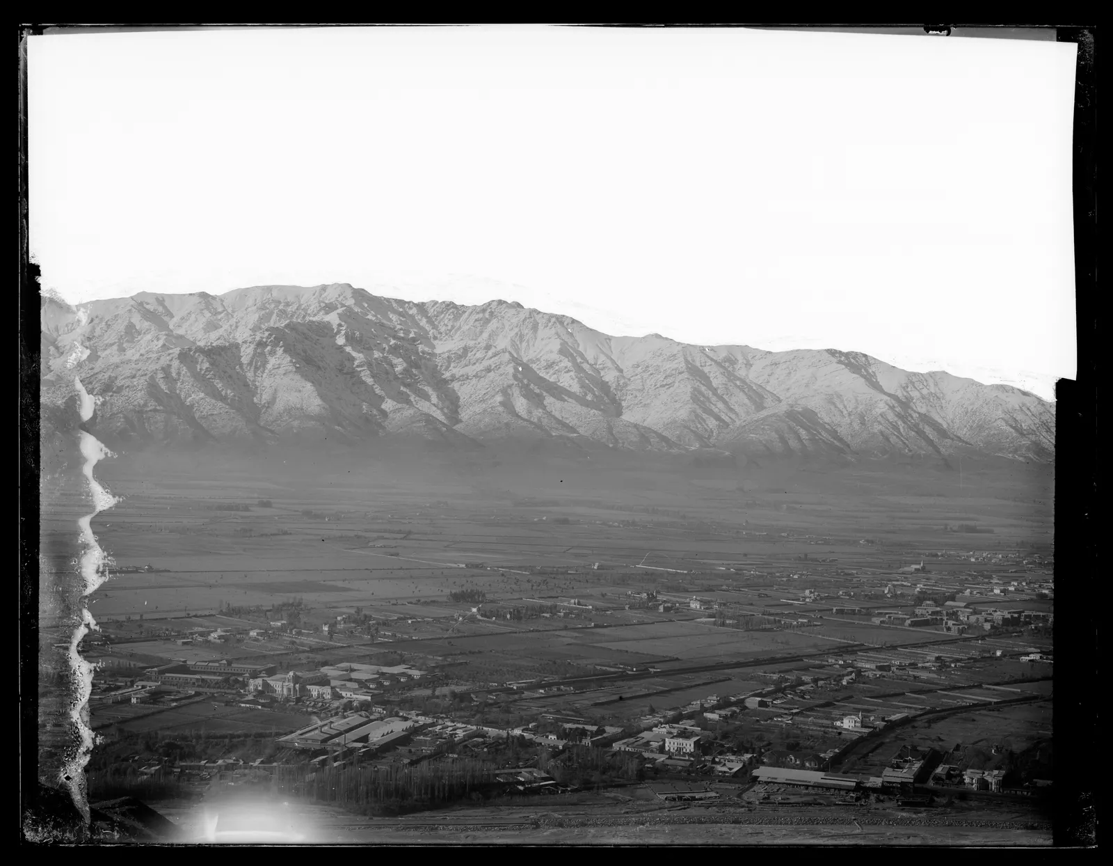 Vista de Santiago hacia la Cordillera; Providencia, Ñuñoa, ca. 1904